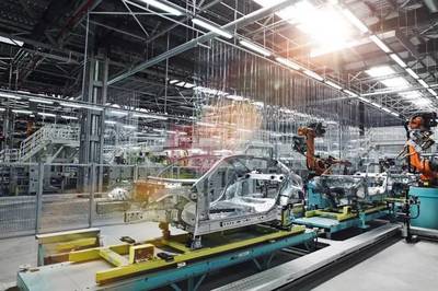 北京奔馳第200萬輛整車下線，前驅車工廠落成開啟物流新篇章